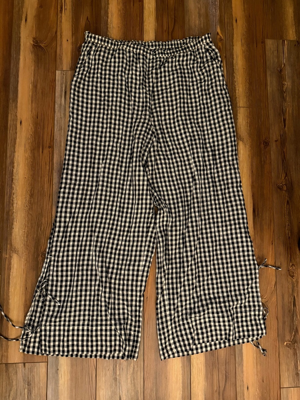 AE Stretch High-Waisted Tie Side Pull On Pants